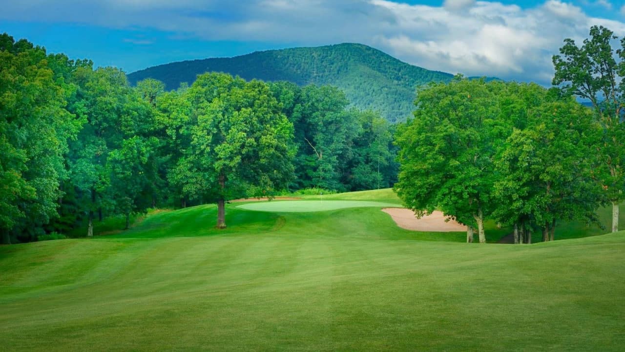 Hunting Hills Country Club — Roanoke, Virginia